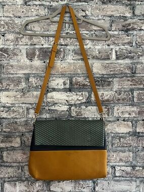 Nice things Paloma S 2-Tone Mustard and Green Crossbody Bag Adjustable Strap New